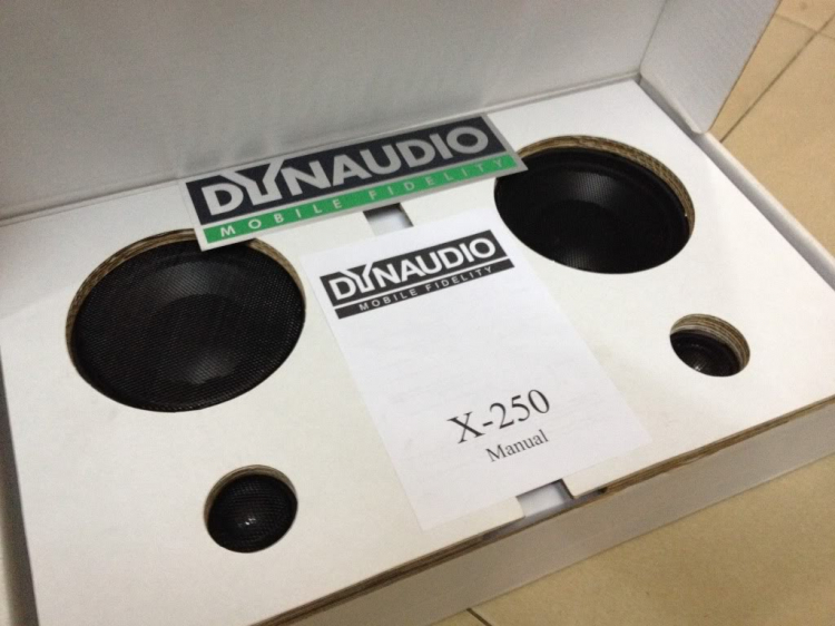 Nâng cấp âm thanh DYNAUDIO cho Focus