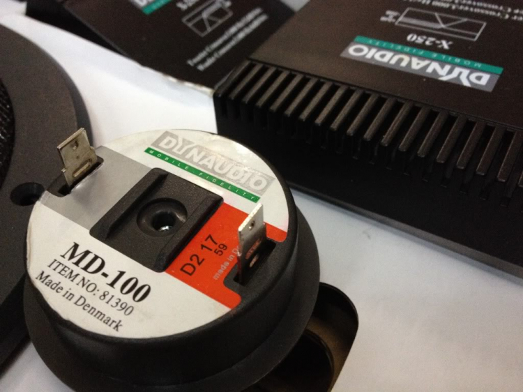 Nâng cấp âm thanh DYNAUDIO cho Focus Nâng cấp âm thanh DYNAUDIO cho Focus