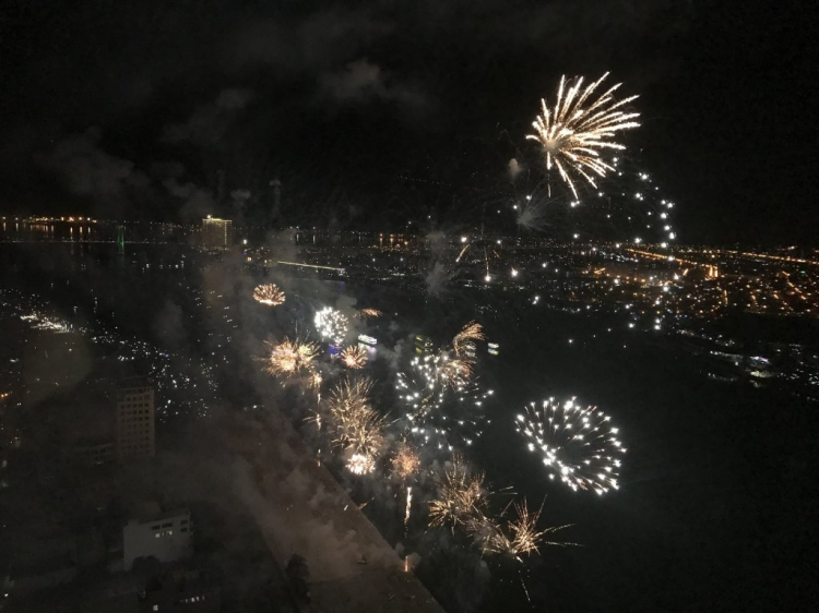 Xuyên Việt hè 2018 - Hạ Long vẫy gọi Xuyên Việt hè 2018 - Hạ Long vẫy gọi