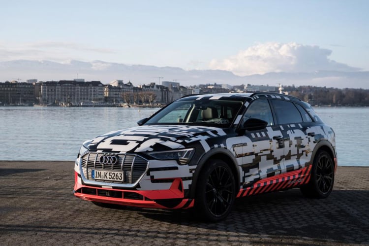 Audi sẽ giới thiệu mẫu SUV điện e-tron mới vào tháng 8 năm nay