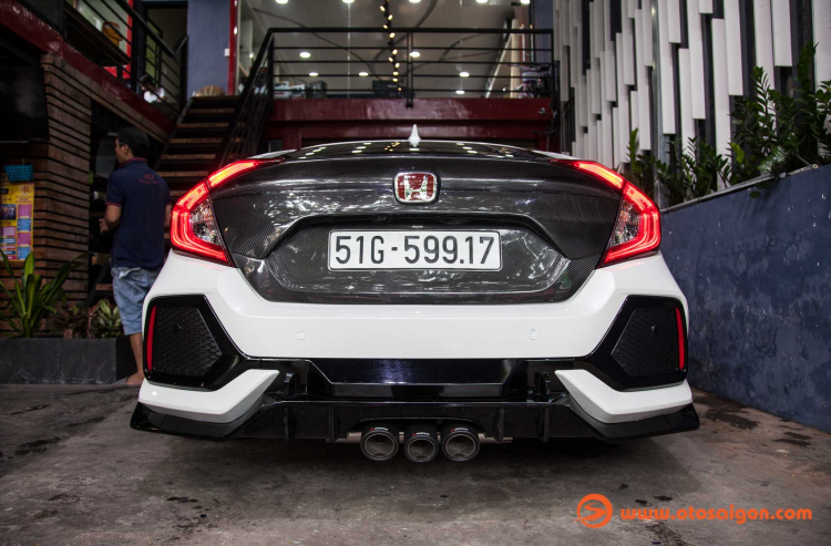 Tìm hiểu Honda Civic độ âm thanh và mang phong cách Type R thi đấu tại EMMA 2018 vừa qua