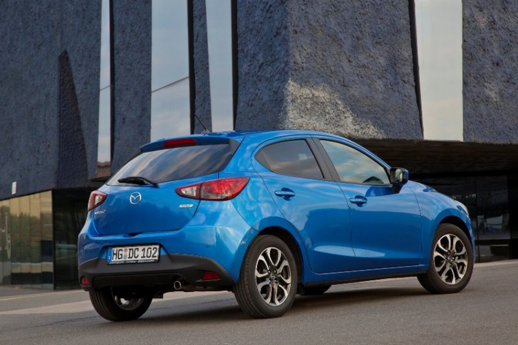 Cận cảnh Mazda2 2015 phiên bản Châu Âu Cận cảnh Mazda2 2015 phiên bản Châu Âu