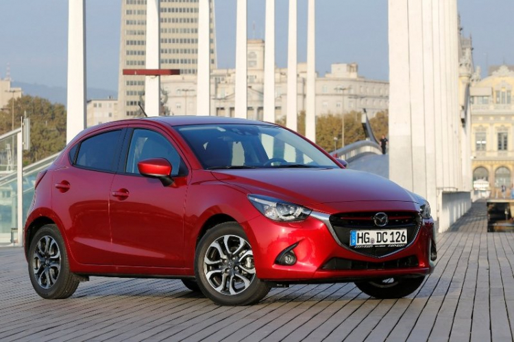 Cận cảnh Mazda2 2015 phiên bản Châu Âu Cận cảnh Mazda2 2015 phiên bản Châu Âu