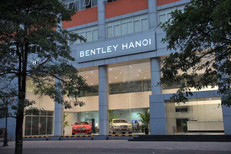 Bentley khai trương showroom tại Việt Nam