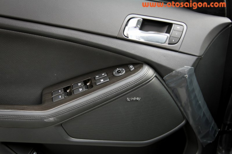 Toyota Camry là chiếc sedan chạy nhất phân khúc trong tháng 05/2018 vừa qua Toyota Camry là chiếc sedan chạy nhất phân khúc trong tháng 05/2018 vừa qua
