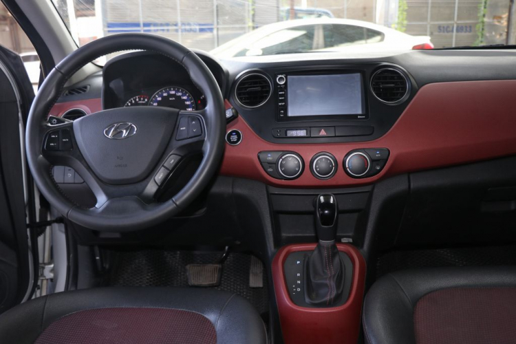 Hyundai i10 Grand 1.2AT 2016