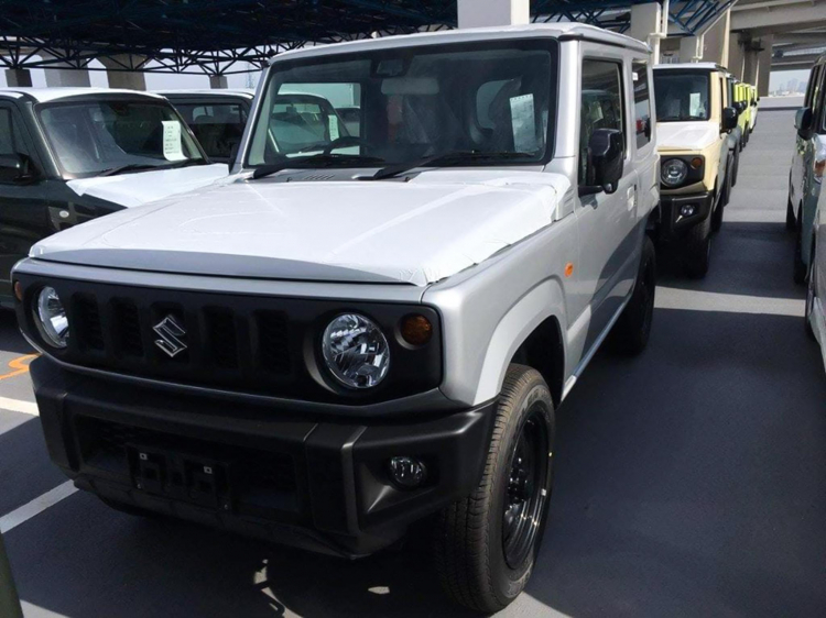 Lô xe Suzuki Jimny 2019 mới đã xuất hiện trên đường phố Nhật Bản; sẳn sàng để ra mắt