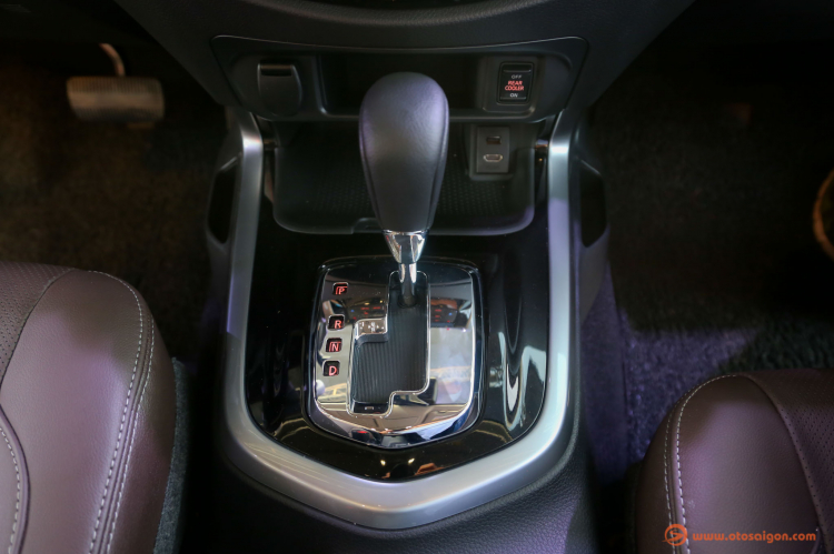 OtoSaigon-Nissan-Terra-Philippines-31.jpg