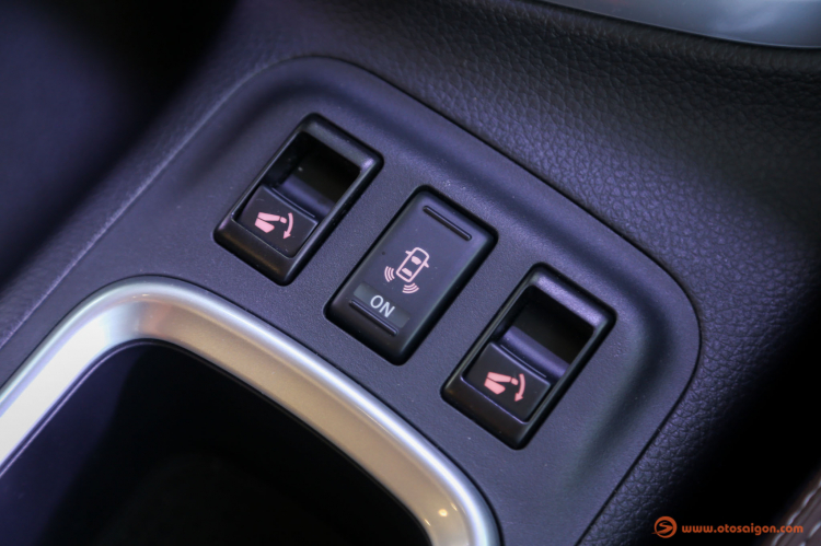 OtoSaigon-Nissan-Terra-Philippines-30.jpg