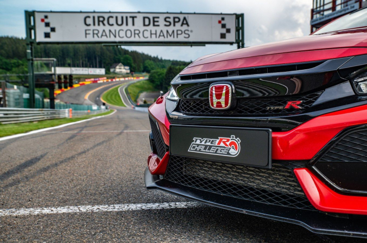 Xe thể thao "cầu trước" Honda Civic Type R lập kỷ lục mới tại Spa-Francorchamps