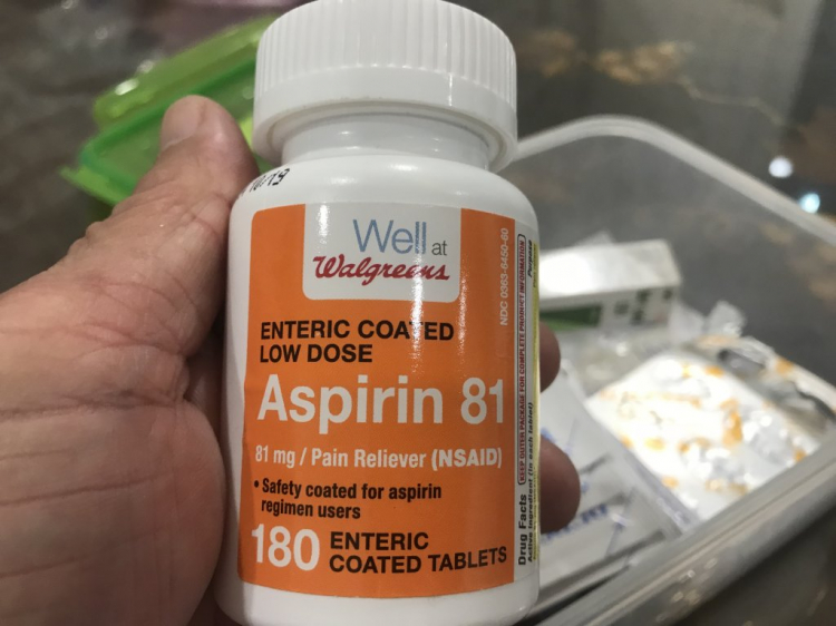 Aspirin có phòng ngừa tim mạch và đột quỵ không các anh?