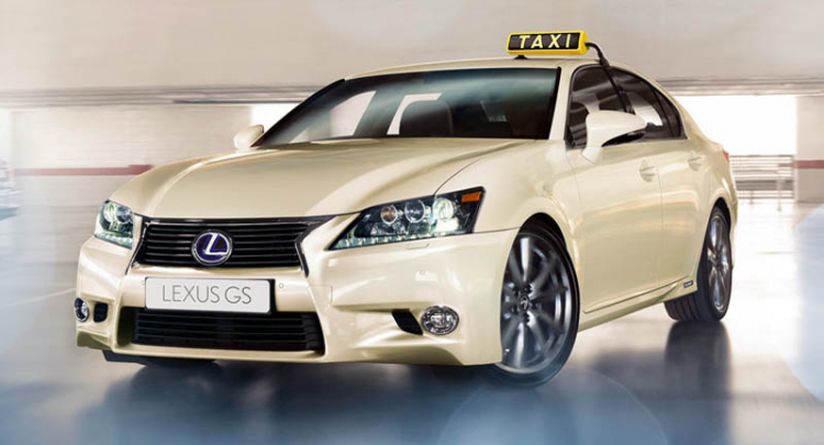 Lexus ra mắt phiên bản GS300h dành cho TAXI