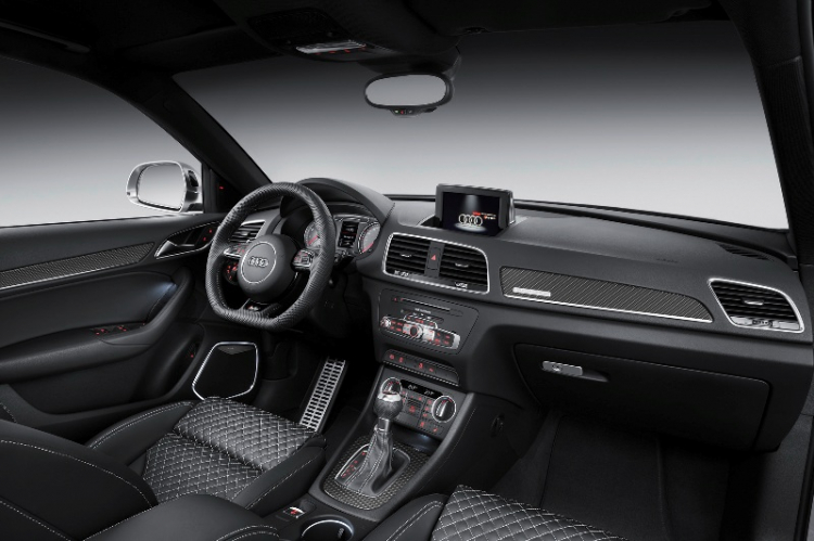 Audi công bố Q3 facelift 2015