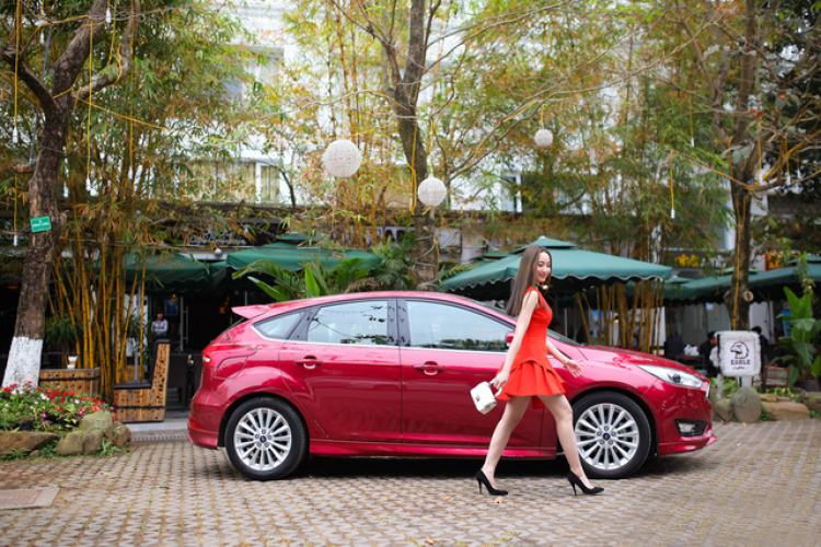 Ảnh thực tế Ford Focus 2019 thế hệ hoàn toàn mới Ảnh thực tế Ford Focus 2019 thế hệ hoàn toàn mới