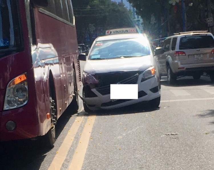 Lại VẠCH LIỀN