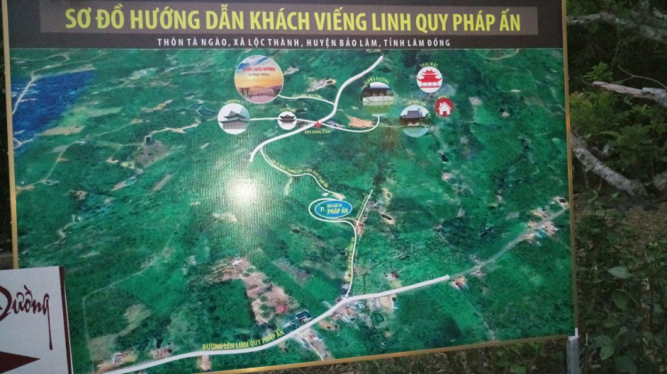 Đường lên chùa Linh Qui Pháp Ấn