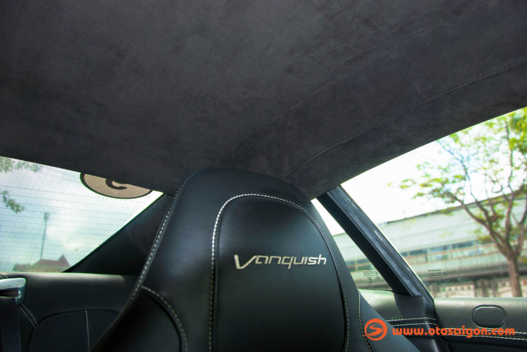 Aston Martin Vanquish 2015: Chiếc super grand tourer quyến rũ và mạnh mẽ của ông chủ Trung Nguyên Aston Martin Vanquish 2015: Chiếc super grand tourer quyến rũ và mạnh mẽ của ông chủ Trung Nguyên