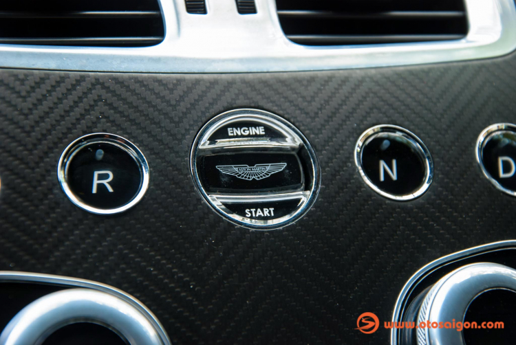 Aston Martin Vanquish 2015: Chiếc super grand tourer quyến rũ và mạnh mẽ của ông chủ Trung Nguyên Aston Martin Vanquish 2015: Chiếc super grand tourer quyến rũ và mạnh mẽ của ông chủ Trung Nguyên