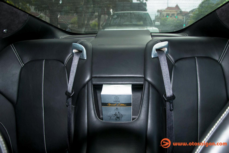 Aston Martin Vanquish 2015: Chiếc super grand tourer quyến rũ và mạnh mẽ của ông chủ Trung Nguyên Aston Martin Vanquish 2015: Chiếc super grand tourer quyến rũ và mạnh mẽ của ông chủ Trung Nguyên