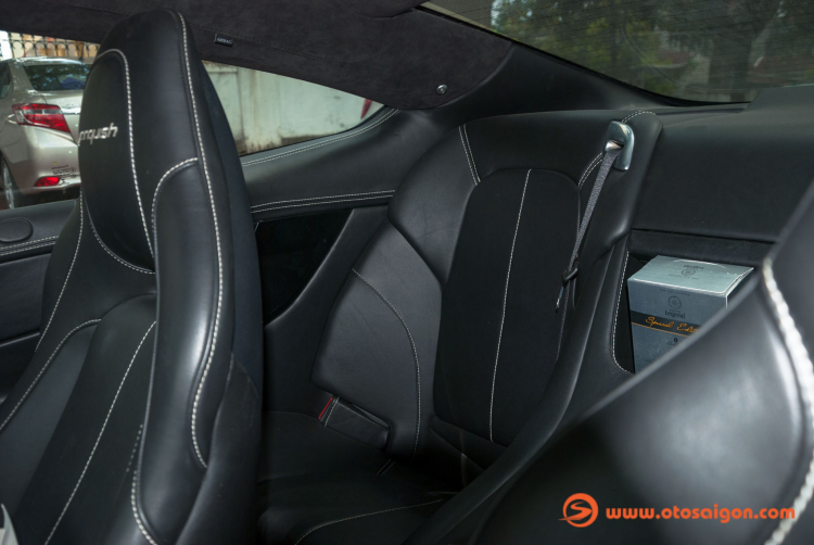 Aston Martin Vanquish 2015: Chiếc super grand tourer quyến rũ và mạnh mẽ của ông chủ Trung Nguyên Aston Martin Vanquish 2015: Chiếc super grand tourer quyến rũ và mạnh mẽ của ông chủ Trung Nguyên