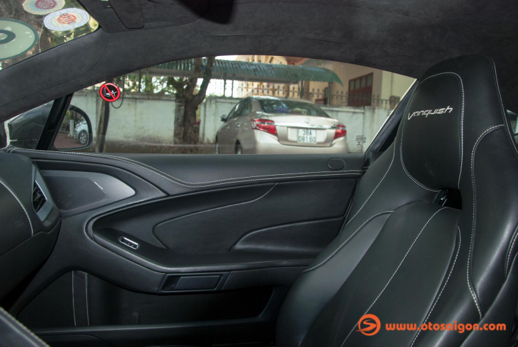 Aston Martin Vanquish 2015: Chiếc super grand tourer quyến rũ và mạnh mẽ của ông chủ Trung Nguyên Aston Martin Vanquish 2015: Chiếc super grand tourer quyến rũ và mạnh mẽ của ông chủ Trung Nguyên
