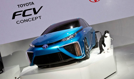 Toyota_FCV_Concept.jpg