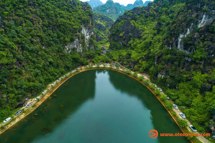 Ngắm vẻ đẹp của "Tuyệt tình cốc" ở Ninh Bình nơi đoàn ''Hành trình từ trái tim'' đã ghé thăm