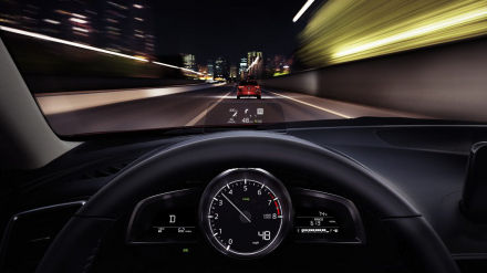 OtoSaigon-Head-Up-Display-1.jpg