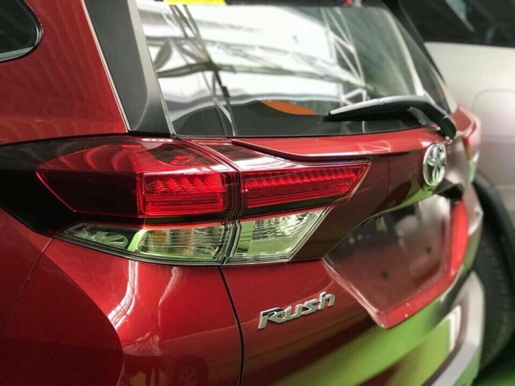 Toyota Rush - "Tiểu Fortuner" sắp về Việt Nam