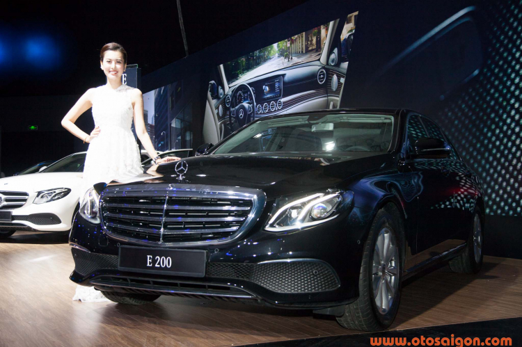 Cận cảnh Mercedes-Benz E-Class nâng cấp, giá vẫn từ 2,099 tỷ đồng
