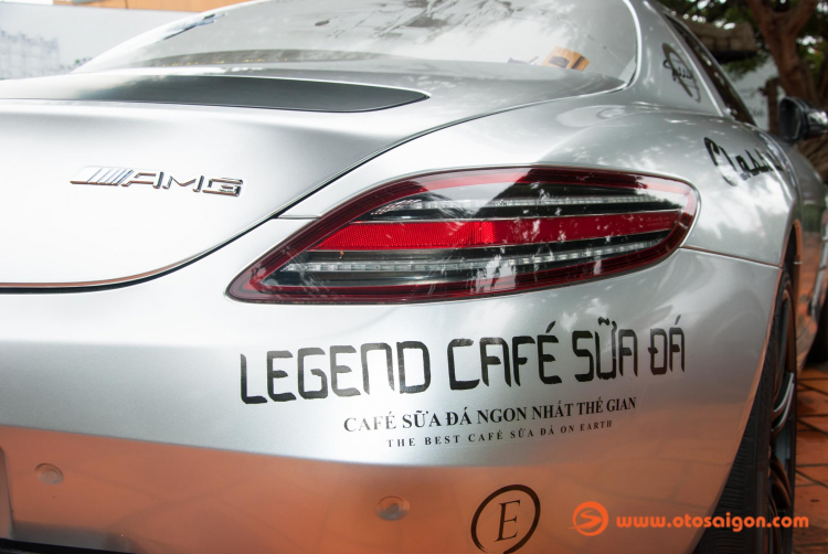 Cặp đôi Mercedes-Benz SLS AMG của Trung Nguyen Legend