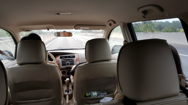 Tìm ace chơi xe Nissan Grand Livina Tìm ace chơi xe Nissan Grand Livina