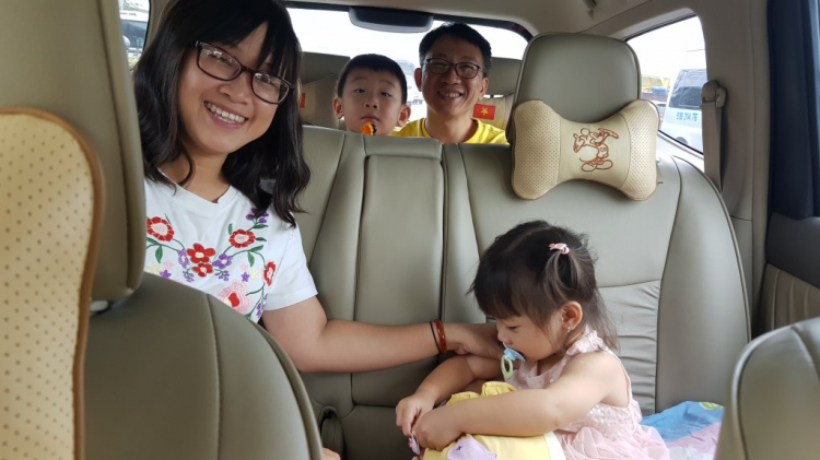 Tìm ace chơi xe Nissan Grand Livina Tìm ace chơi xe Nissan Grand Livina