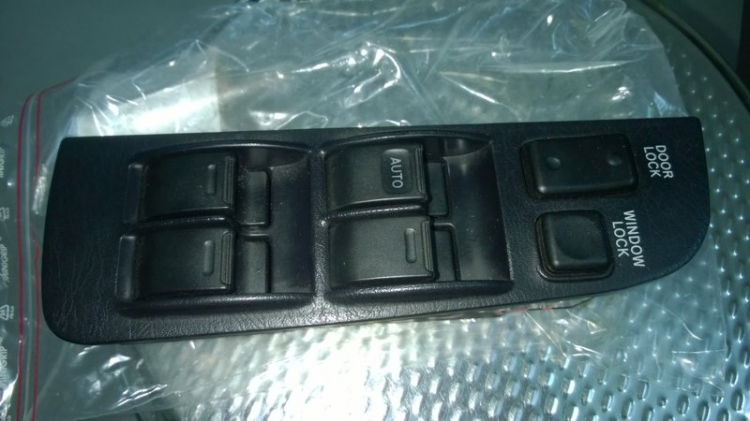 Toyota Corona 1992 - 1996 mắt híp đít bồng (Na béo ) Toyota Corona 1992 - 1996 mắt híp đít bồng (Na béo )