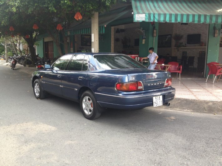 Toyota Corona 1992 - 1996 mắt híp đít bồng (Na béo ) Toyota Corona 1992 - 1996 mắt híp đít bồng (Na béo )