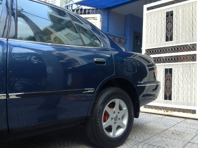 Toyota Corona 1992 - 1996 mắt híp đít bồng (Na béo ) Toyota Corona 1992 - 1996 mắt híp đít bồng (Na béo )
