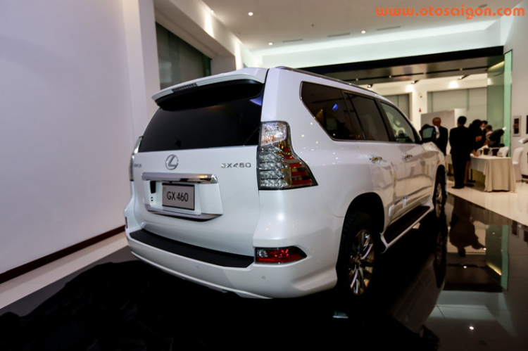 Lexus GX460 2015 trình làng tại Việt Nam có giá 3,766 tỷ đồng