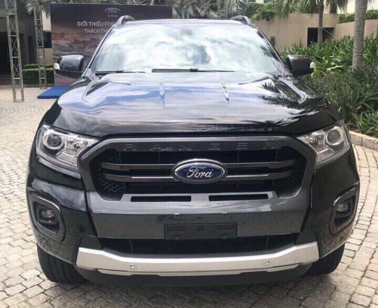 Ford Ranger Wildtrak máy 2.0 Bi-Turbo lộ diện tại Việt Nam