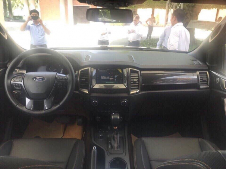 Ford Ranger Wildtrak máy 2.0 Bi-Turbo lộ diện tại Việt Nam Ford Ranger Wildtrak máy 2.0 Bi-Turbo lộ diện tại Việt Nam