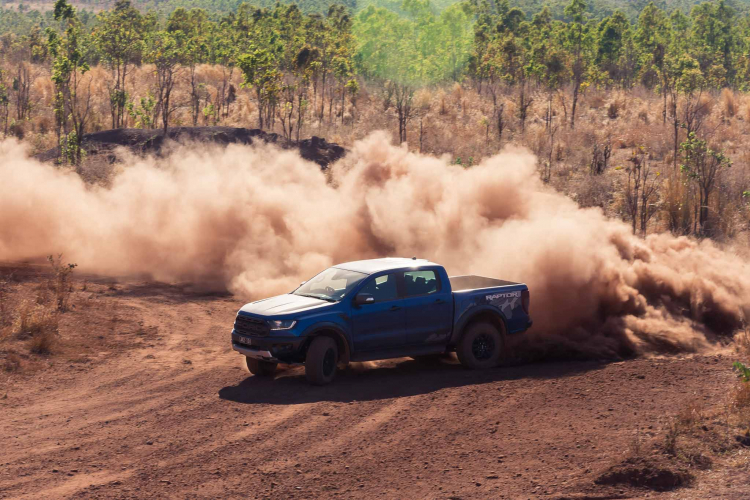 Chia sẻ những cảm nhận ban đầu về Ford Ranger Raptor sau khi lái thử ở Darwin, Australia