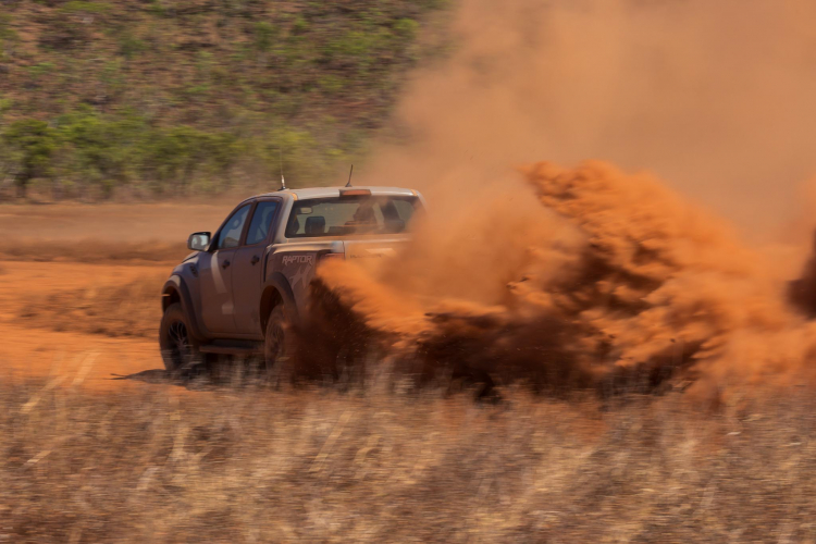 Chia sẻ những cảm nhận ban đầu về Ford Ranger Raptor sau khi lái thử ở Darwin, Australia Chia sẻ những cảm nhận ban đầu về Ford Ranger Raptor sau khi lái thử ở Darwin, Australia