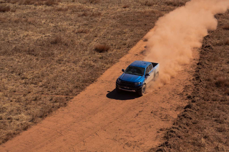 Chia sẻ những cảm nhận ban đầu về Ford Ranger Raptor sau khi lái thử ở Darwin, Australia Chia sẻ những cảm nhận ban đầu về Ford Ranger Raptor sau khi lái thử ở Darwin, Australia