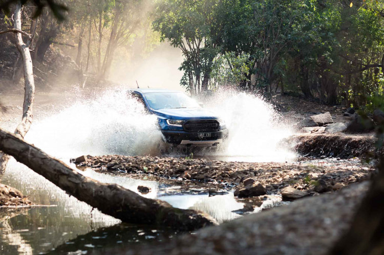 Chia sẻ những cảm nhận ban đầu về Ford Ranger Raptor sau khi lái thử ở Darwin, Australia Chia sẻ những cảm nhận ban đầu về Ford Ranger Raptor sau khi lái thử ở Darwin, Australia