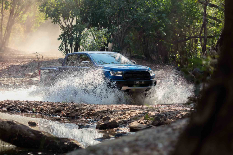 Chia sẻ những cảm nhận ban đầu về Ford Ranger Raptor sau khi lái thử ở Darwin, Australia Chia sẻ những cảm nhận ban đầu về Ford Ranger Raptor sau khi lái thử ở Darwin, Australia