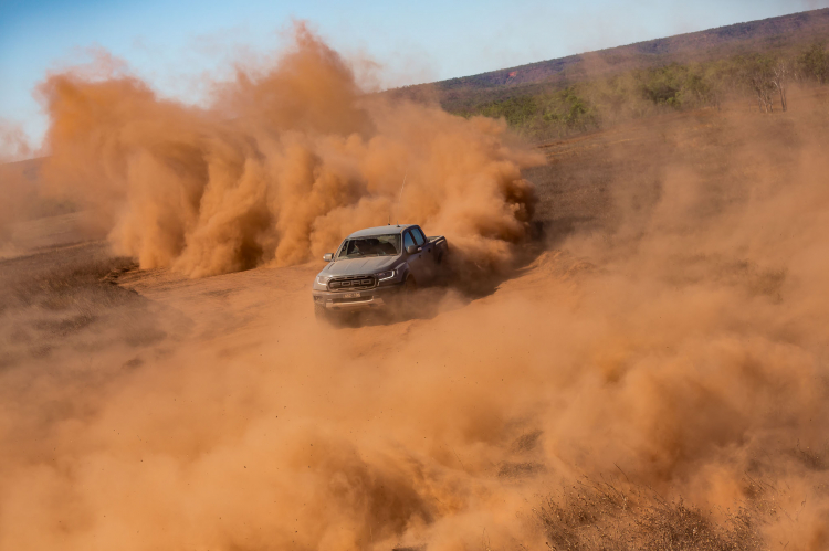 Chia sẻ những cảm nhận ban đầu về Ford Ranger Raptor sau khi lái thử ở Darwin, Australia Chia sẻ những cảm nhận ban đầu về Ford Ranger Raptor sau khi lái thử ở Darwin, Australia