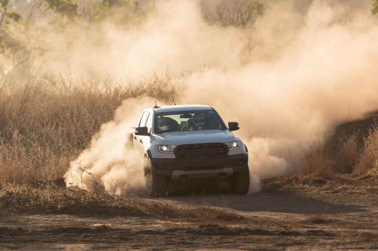 Chia sẻ những cảm nhận ban đầu về Ford Ranger Raptor sau khi lái thử ở Darwin, Australia Chia sẻ những cảm nhận ban đầu về Ford Ranger Raptor sau khi lái thử ở Darwin, Australia