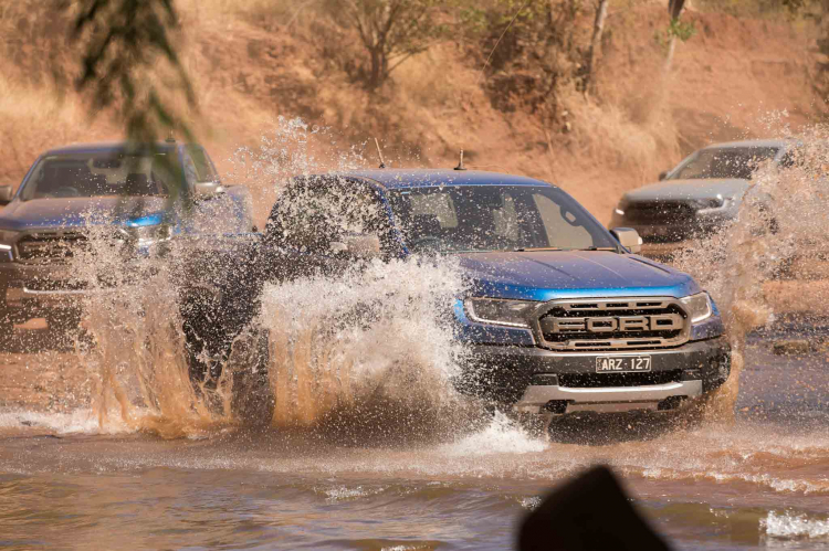 Chia sẻ những cảm nhận ban đầu về Ford Ranger Raptor sau khi lái thử ở Darwin, Australia Chia sẻ những cảm nhận ban đầu về Ford Ranger Raptor sau khi lái thử ở Darwin, Australia