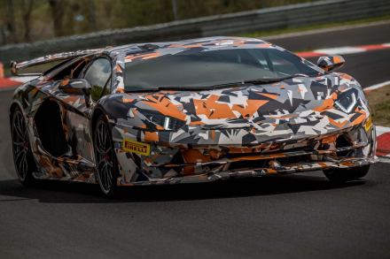 Aventador SVJ camo (1 of 8).jpg