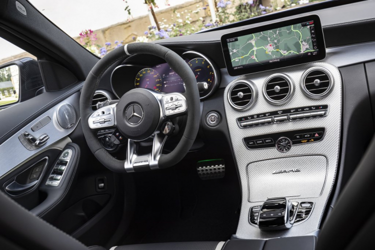 Mercedes C63 S AMG 2019 - Con quái thú trong dòng C-Class Mercedes C63 S AMG 2019 - Con quái thú trong dòng C-Class