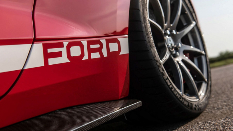 Ford Mustang GT 2018 mạnh hơn 800 mã lực khi qua bàn tay hãng độ danh tiếng Hennessey